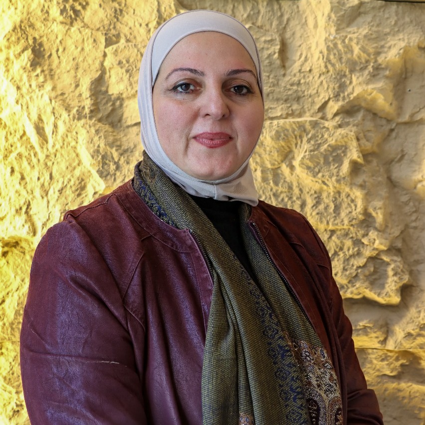 زينه طه عبدالقادر